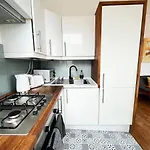 Bohemian 1Br Flat In Abbeyhill